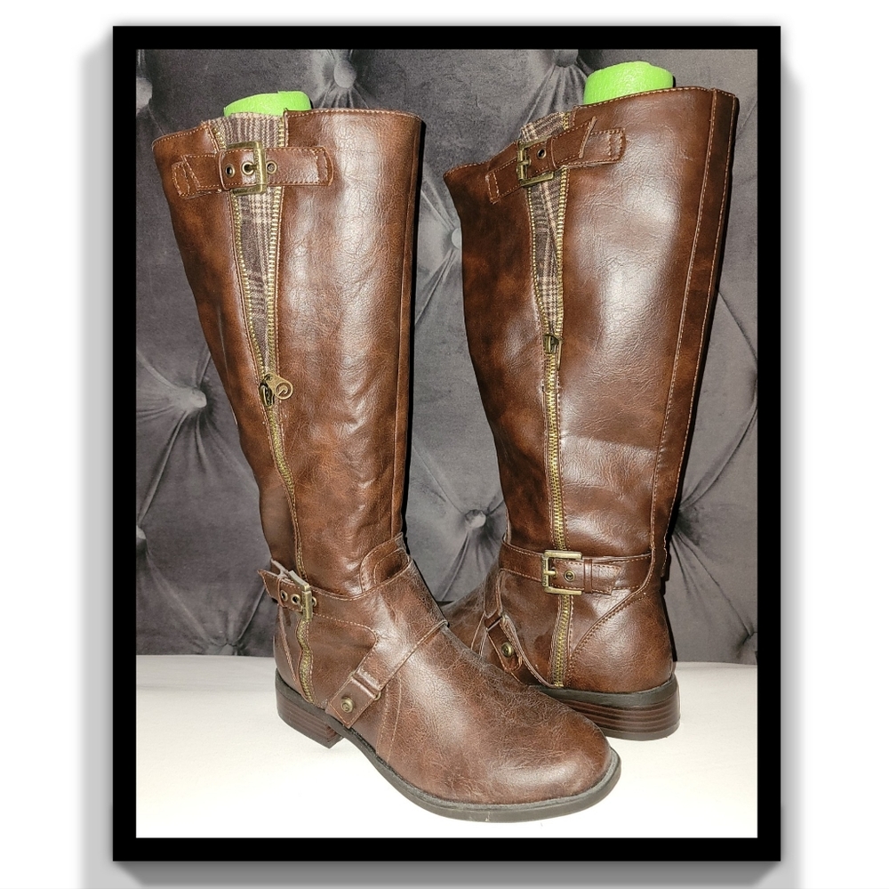 NEW! Brown Guess Wide-Calf Boots with Plaid, size 8M